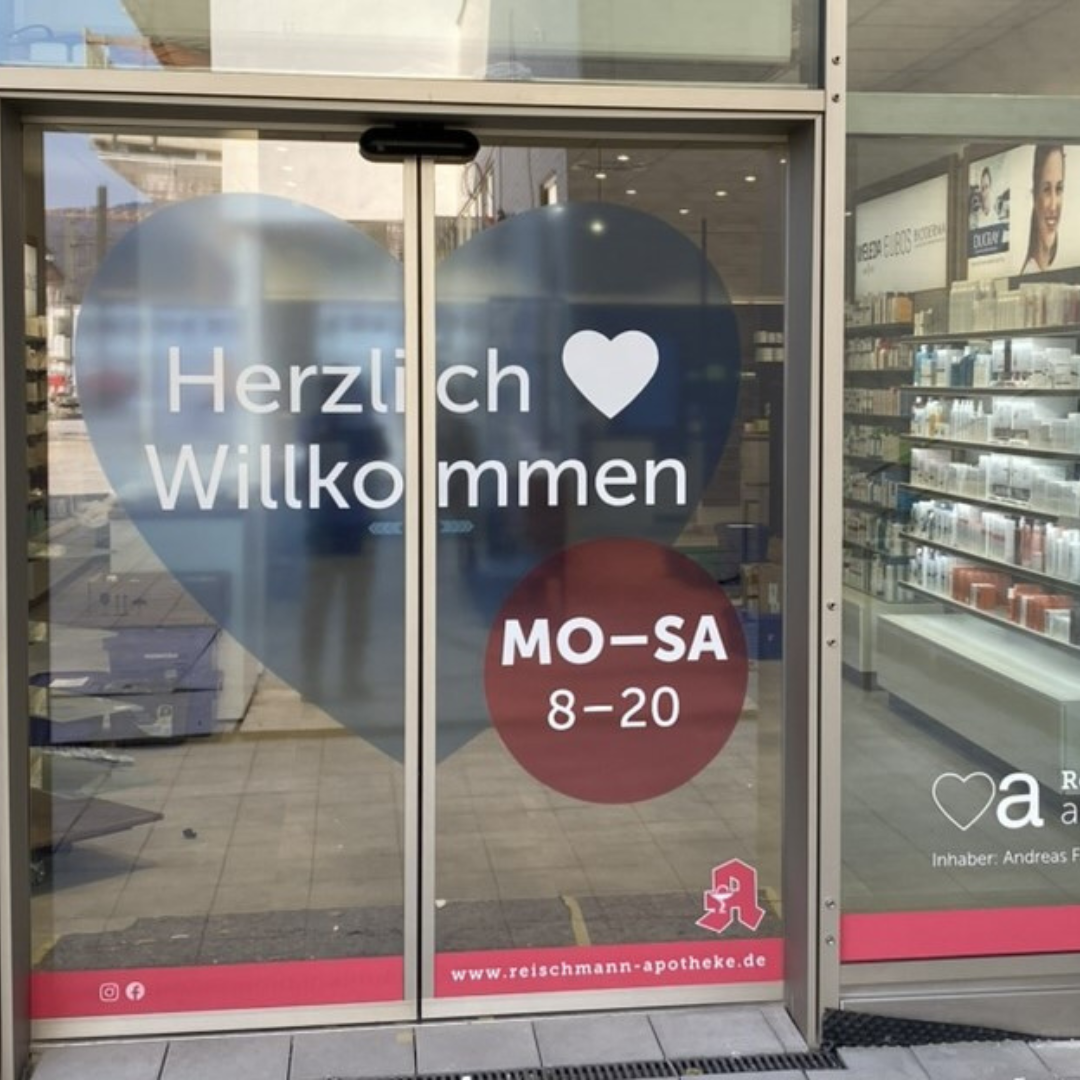 Herzlich Willkommen in der Reischmann Apotheke Bahnstadt!